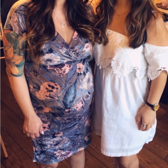 O'Neill White Off Shoulder Dress - Picture 3 of 4